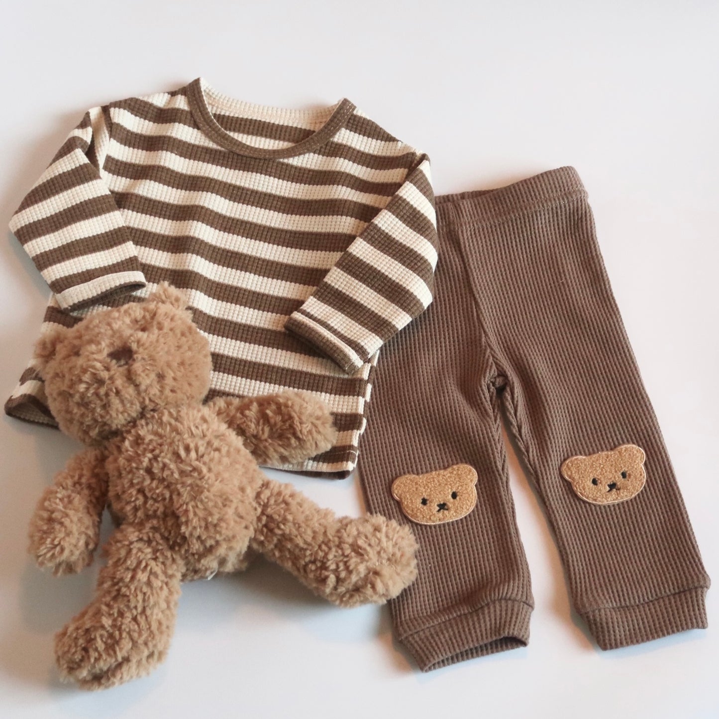Taupe Waffle Cotton 2-Pc Bear Set (0-6m ONLY)